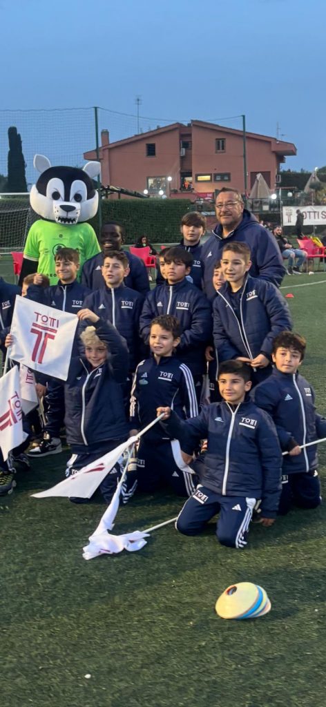 Totti Soccer School: Quando la famiglia vince con amore