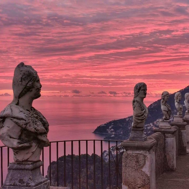 Villa Cimbrone: un viaggio tra gusto, natura e bellezza senza tempo 3 Villa Cimbrone: un viaggio tra gusto, natura e bellezza senza tempo
