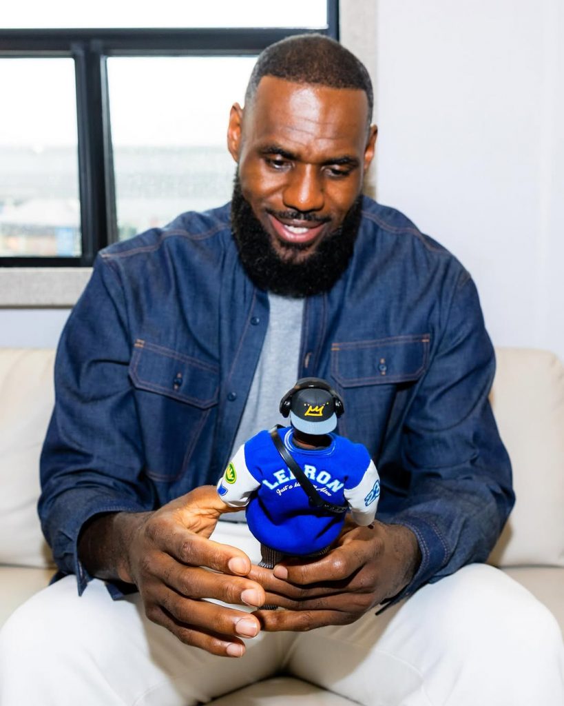 LeBron James: Il primo Barbie Kenbassador