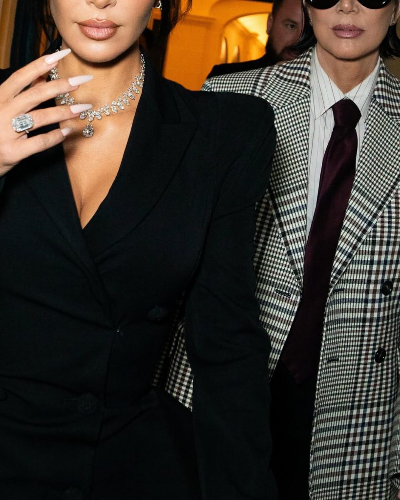 70 is the new 40: Kris Jenner dà lezioni di stile 1 70 is the new 40: Kris Jenner dà lezioni di stile