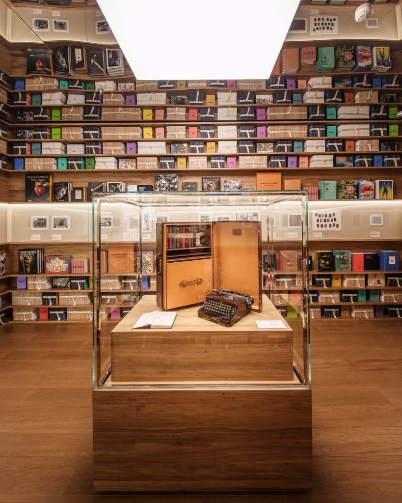 Louis Vuitton: Un nuovo faro culturale a Shanghai con "The Louis"