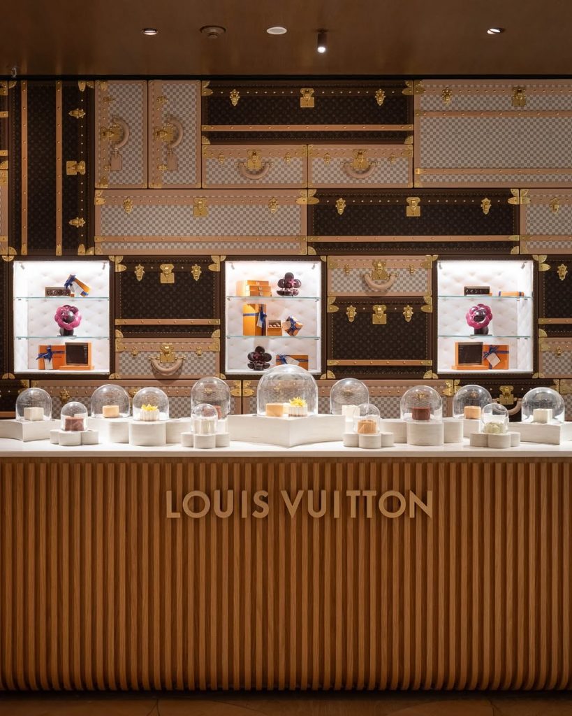 Louis Vuitton: Un nuovo faro culturale a Shanghai con "The Louis"