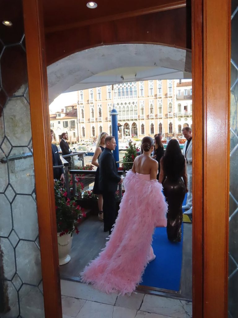 Khloé Kardashian: La Regina glamour di Venezia