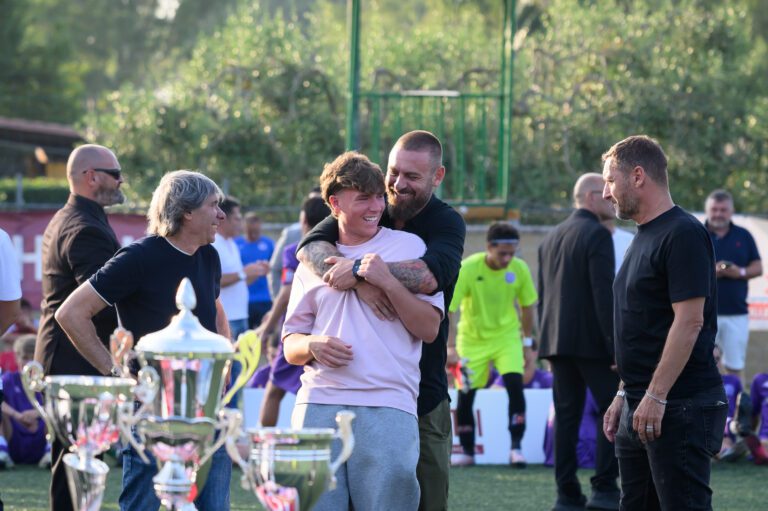 Il calcio, La famiglia, l'amore: tutto nel nome di Enzo Totti
