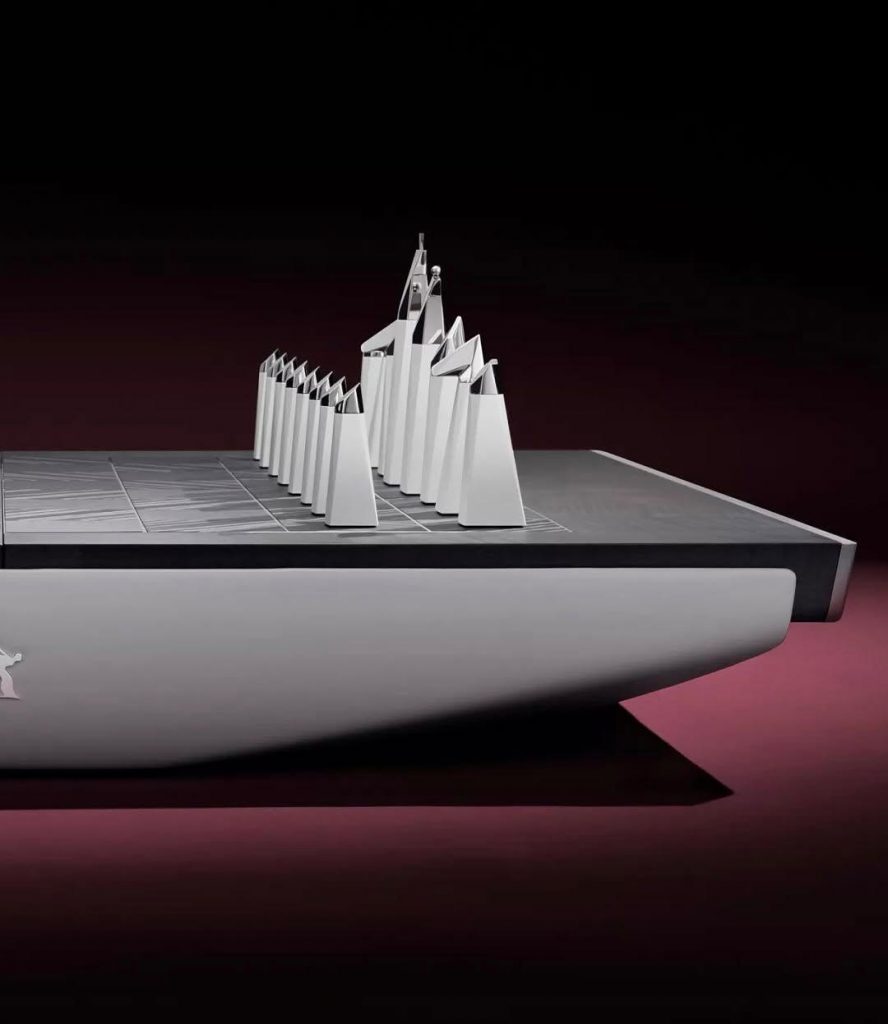 Un'Opera d'Arte per la Scacchiera: Rolls-Royce rinnova il gioco 2 Un'Opera d'Arte per la Scacchiera: Rolls-Royce rinnova il gioco