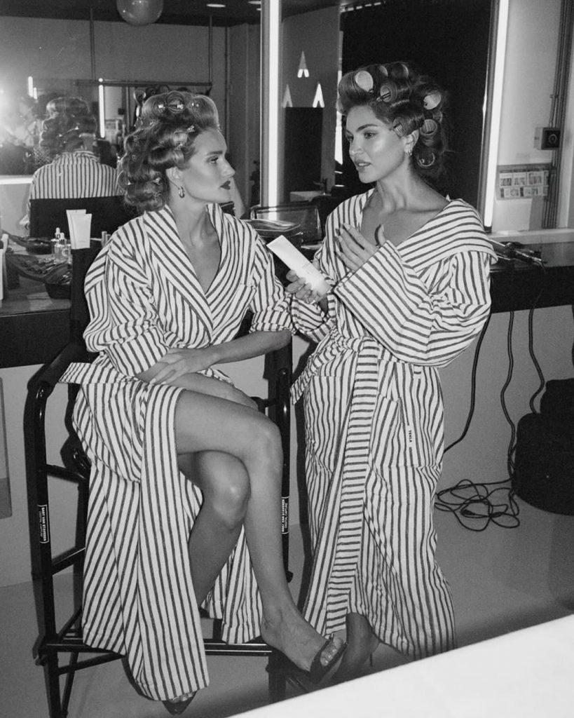 Gisou ha una nuova musa: Rosie Huntington-Whiteley 2 Gisou ha una nuova musa: Rosie Huntington-Whiteley