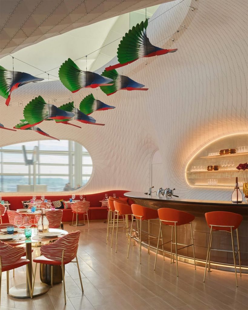 Louis Vuitton sbarca a Heathrow con un bar di lusso 4 Louis Vuitton sbarca a Heathrow con un bar di lusso