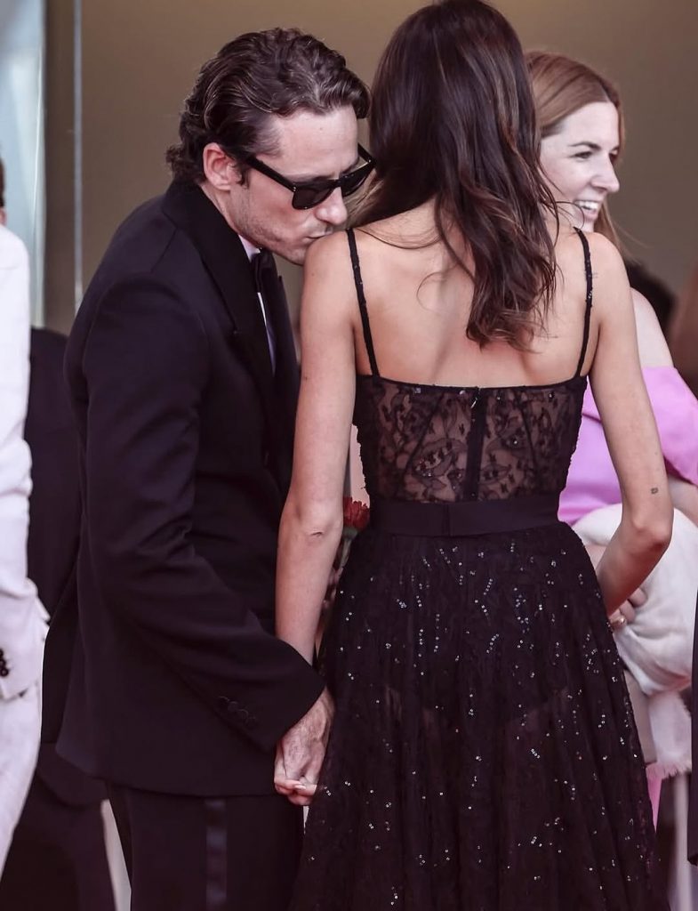 Kaia Gerber & Lewis Pullman: love story da red carpet a Venezia