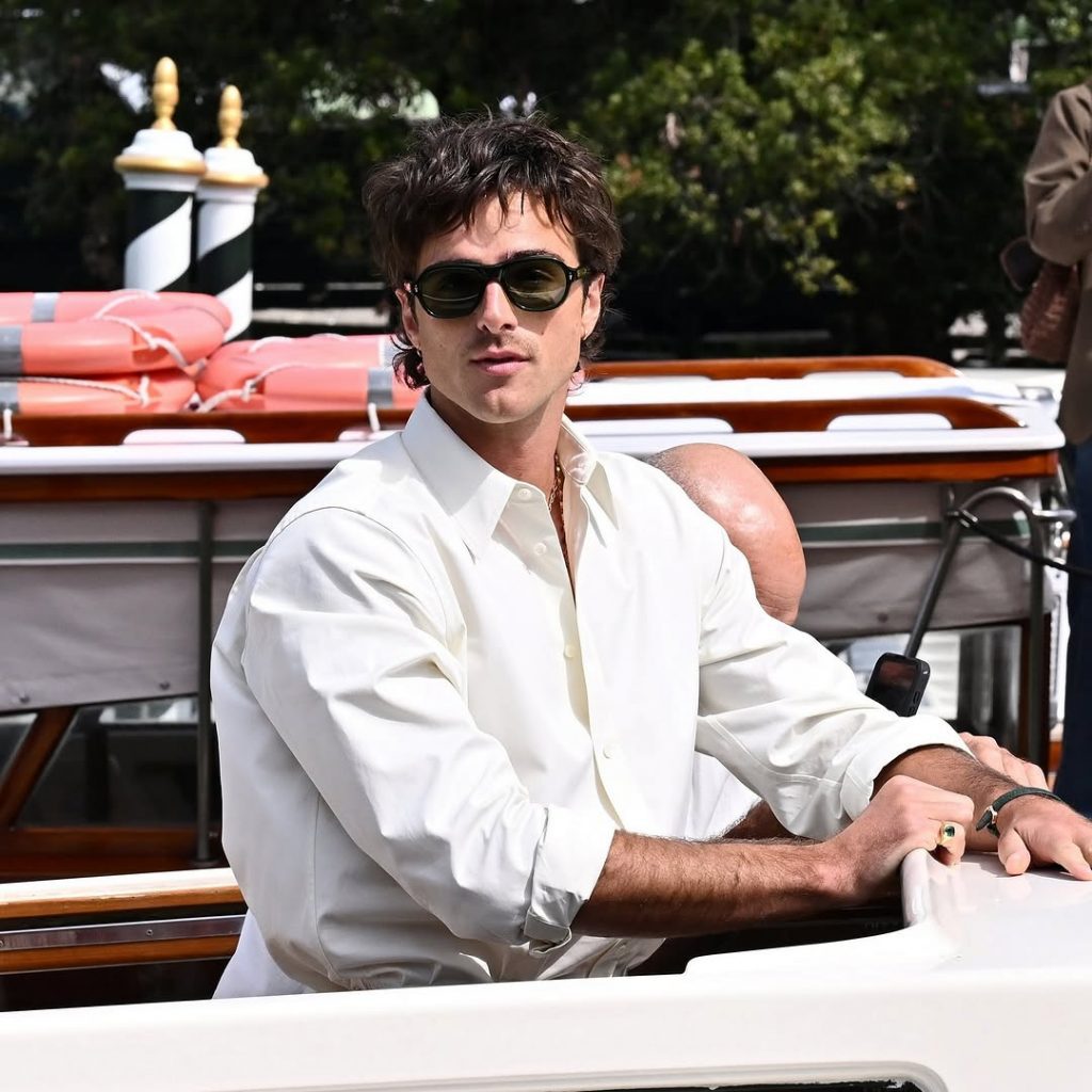 Red Carpet Perfetto: Jacob Elordi Brilla in Bottega Veneta a Venezia
