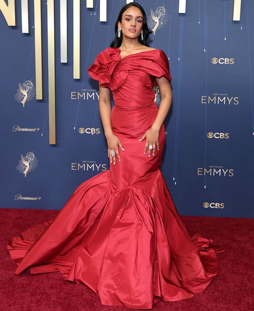 Stile da red carpet: i migliori outfit delle celebrity agli Emmy 2025 2 Stile da red carpet: i migliori outfit delle celebrity agli Emmy 2025