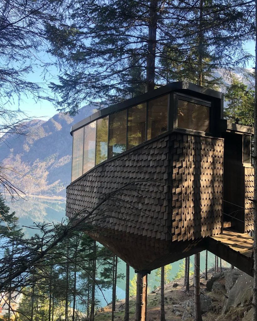 Woodnest: Dove il Lusso Incontra la Natura Selvaggia Norvegese
