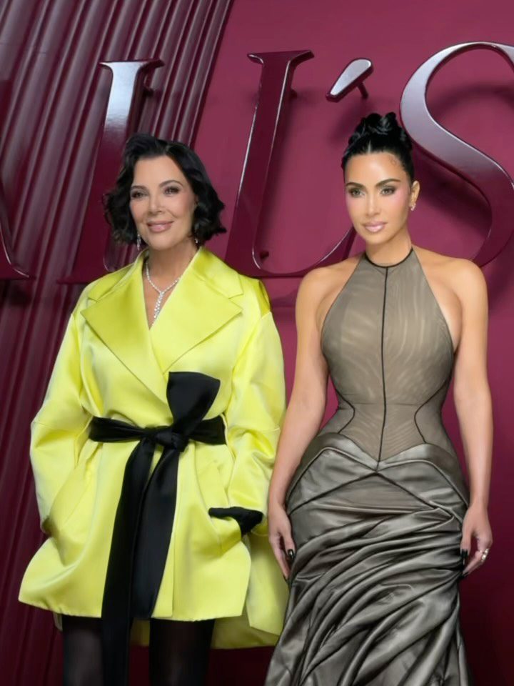 Kim Kardashian e le star di Hollywood accendono la premiere di All’s Fair, dal 4 novembre su Hulu