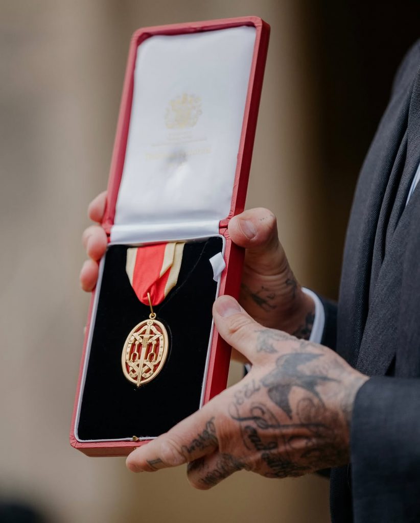 David Beckham, il gentleman che ora è Sir