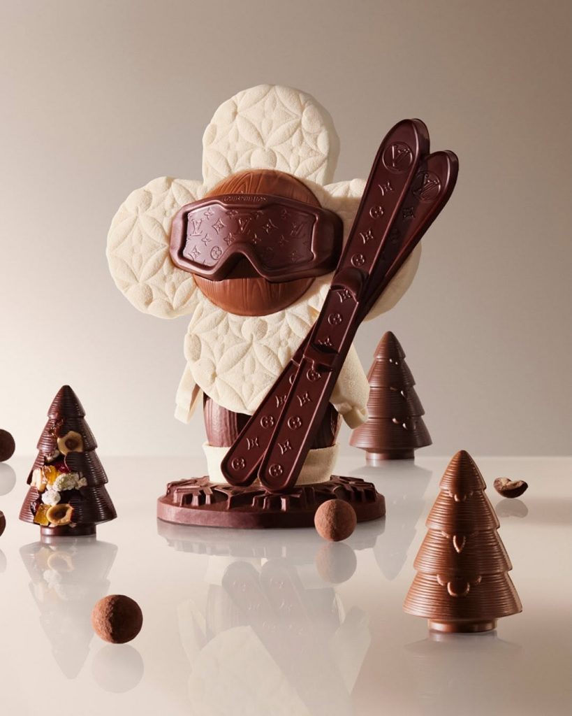 Dolce couture: Louis Vuitton presenta i suoi cioccolati più artistici per il Natale 2 Dolce couture: Louis Vuitton presenta i suoi cioccolati più artistici per il Natale