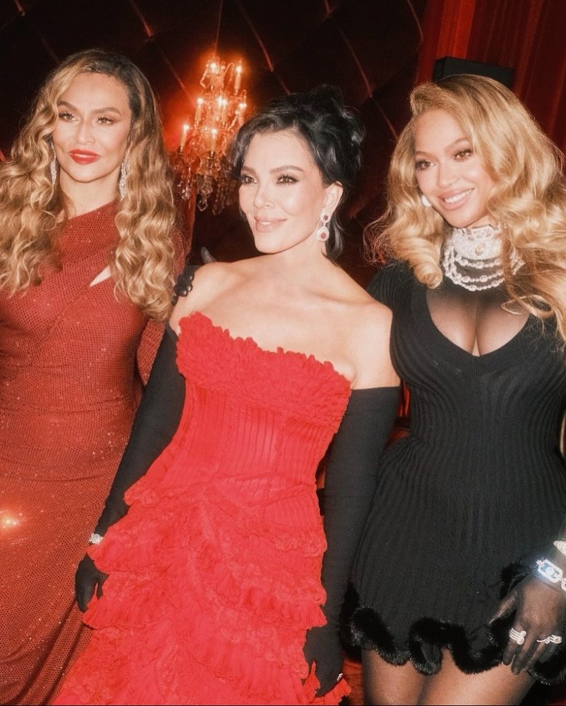 Happy birthday Kris Jenner! Quando l'Età È Solo un Numero