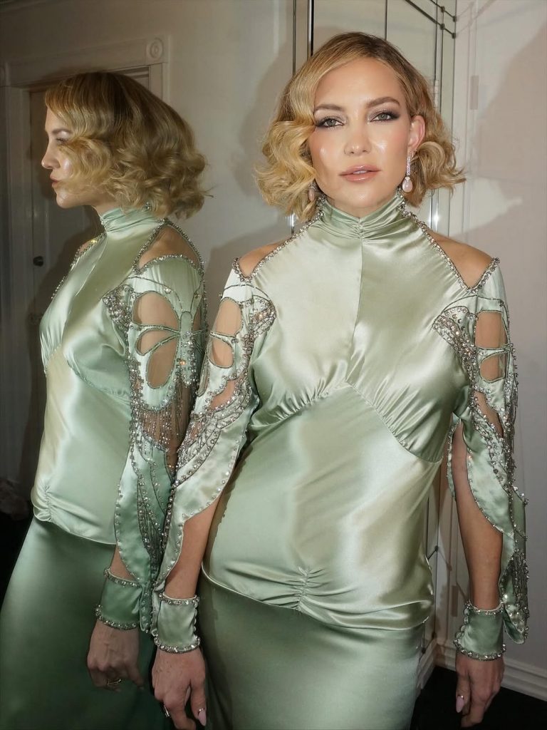 Kate Hudson Stupisce con il Suo Nuovo Bob: Una Trasformazione Mozzafiato 1 Kate Hudson Stupisce con il Suo Nuovo Bob: Una Trasformazione Mozzafiato