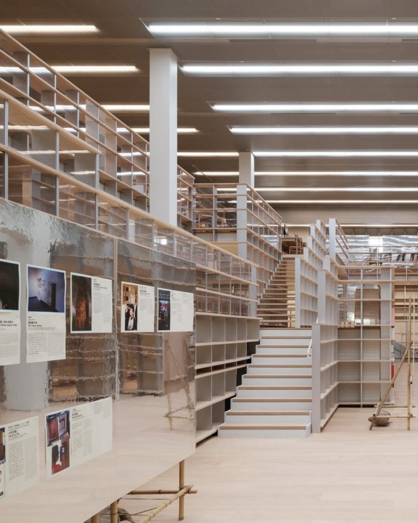 Chanel Apre il Suo Primo Spazio Letterario a Shanghai: Dove Lusso e Cultura Si Incontrano 1 Chanel Apre il Suo Primo Spazio Letterario a Shanghai: Dove Lusso e Cultura Si Incontrano