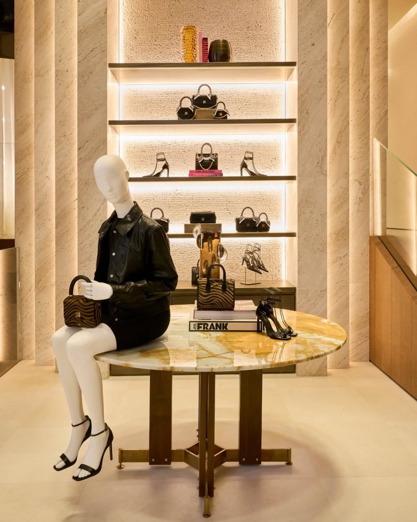 Amiri Conquista Milano: Il Lusso di Hollywood Incontra l'Eleganza Italiana