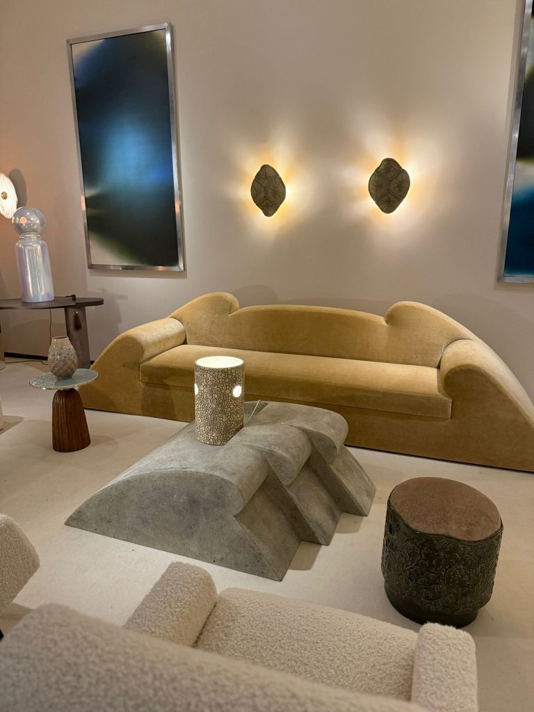 Quando l'Arte Incontra il Design: Un Viaggio Sensoriale al PAD di Berkeley Square a Londra 3 Quando l'Arte Incontra il Design: Un Viaggio Sensoriale al PAD di Berkeley Square a Londra