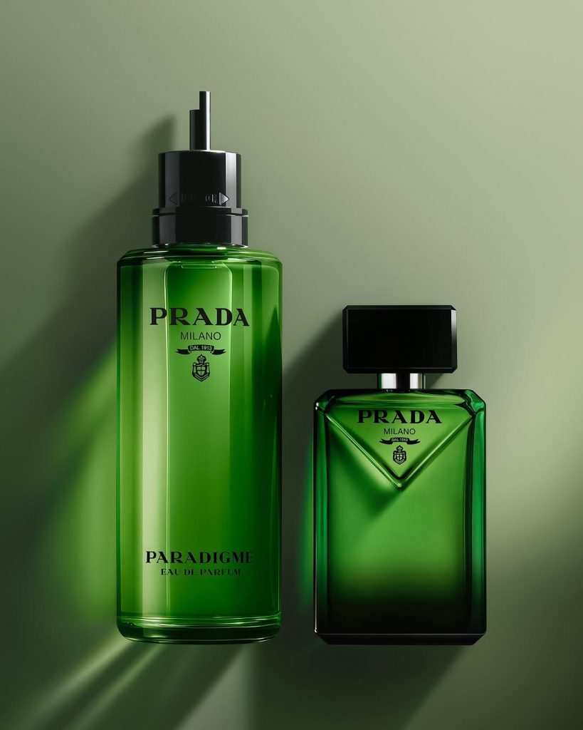 Tom Holland: Da Spider-Man a Icona di Stile con Prada Beauty