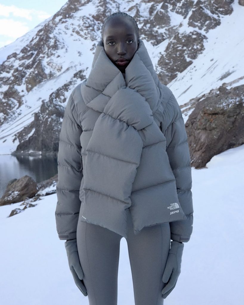 SKIMS x The North Face: il nuovo drop che riscrive gli essenziali invernali