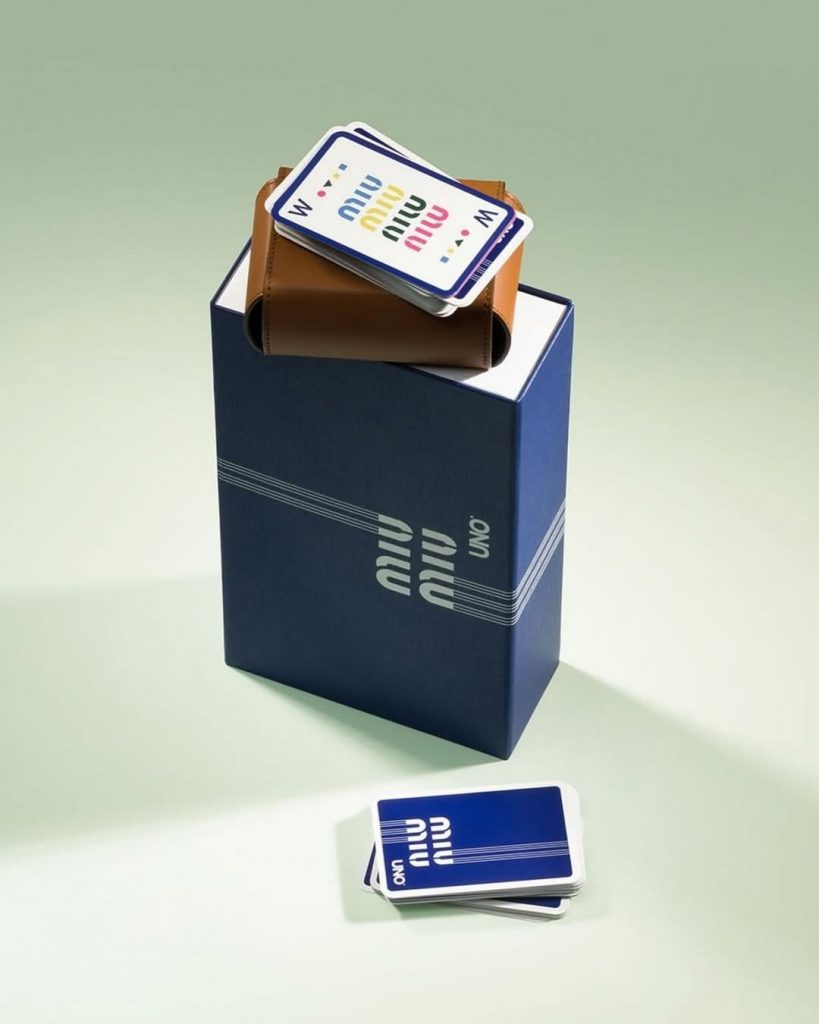 La Rivoluzionaria Collaborazione Miu Miu x UNO 1 La Rivoluzionaria Collaborazione Miu Miu x UNO