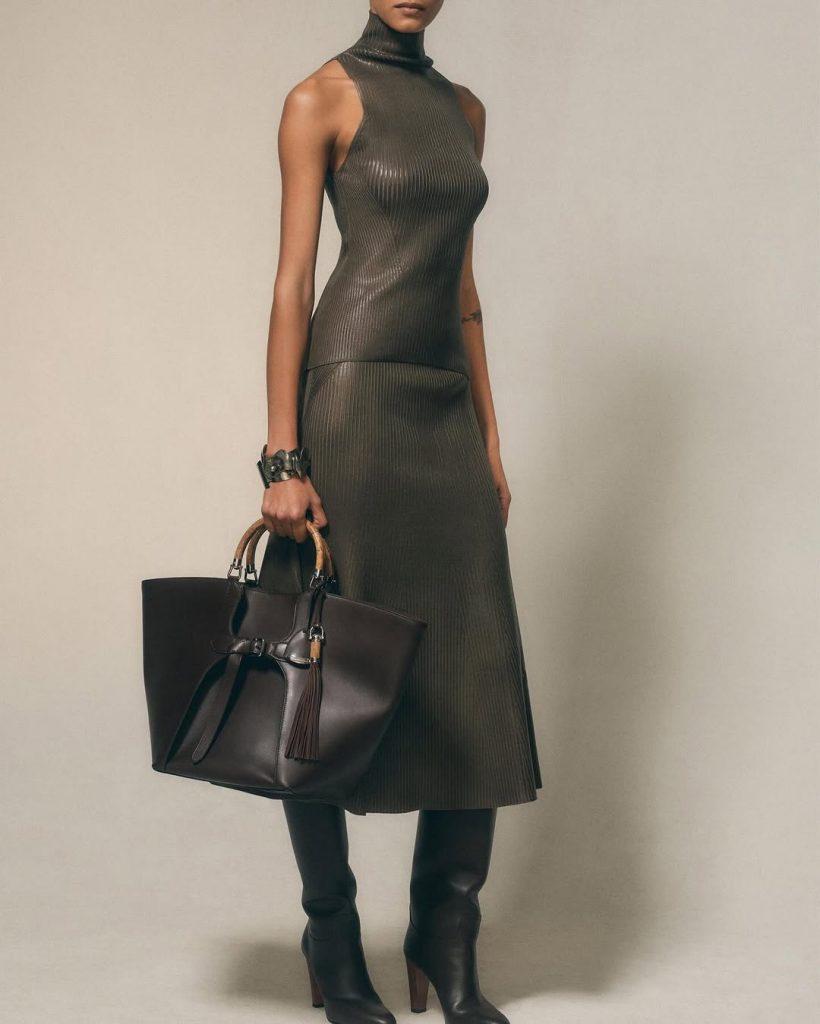 Ralph Lauren Pre-Fall 2026: Quando l'Eleganza Incontra l'Innovazione 4 Ralph Lauren Pre-Fall 2026: Quando l'Eleganza Incontra l'Innovazione