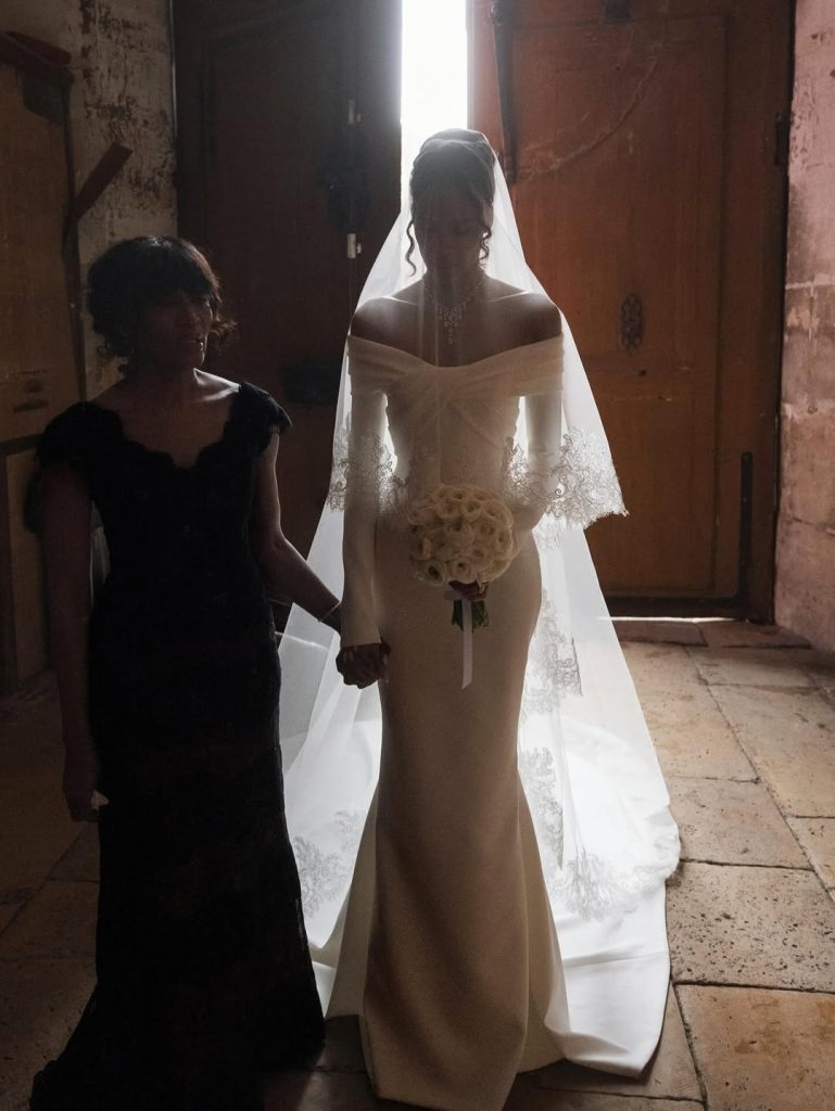 Cindy Bruna: un matrimonio da sogno e un nuovo capitolo di vita 2 Cindy Bruna: un matrimonio da sogno e un nuovo capitolo di vita