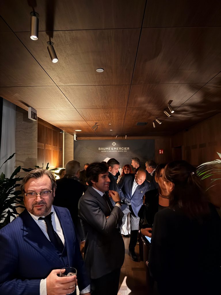 Notte di classe e orologi: Bedetti x Baume et Mercier all’Hotel Edition 4 Notte di classe e orologi: Bedetti x Baume et Mercier all’Hotel Edition