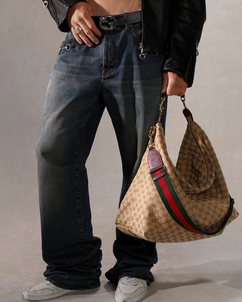 La Nuova Era Gucci: Demna Ridefinisce il Lusso Contemporaneo 4 La Nuova Era Gucci: Demna Ridefinisce il Lusso Contemporaneo