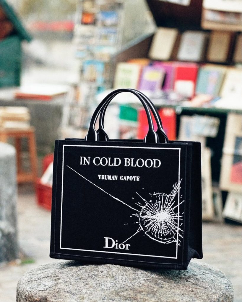 La Nuova Collezione Dior Celebra l'Arte del Leggere