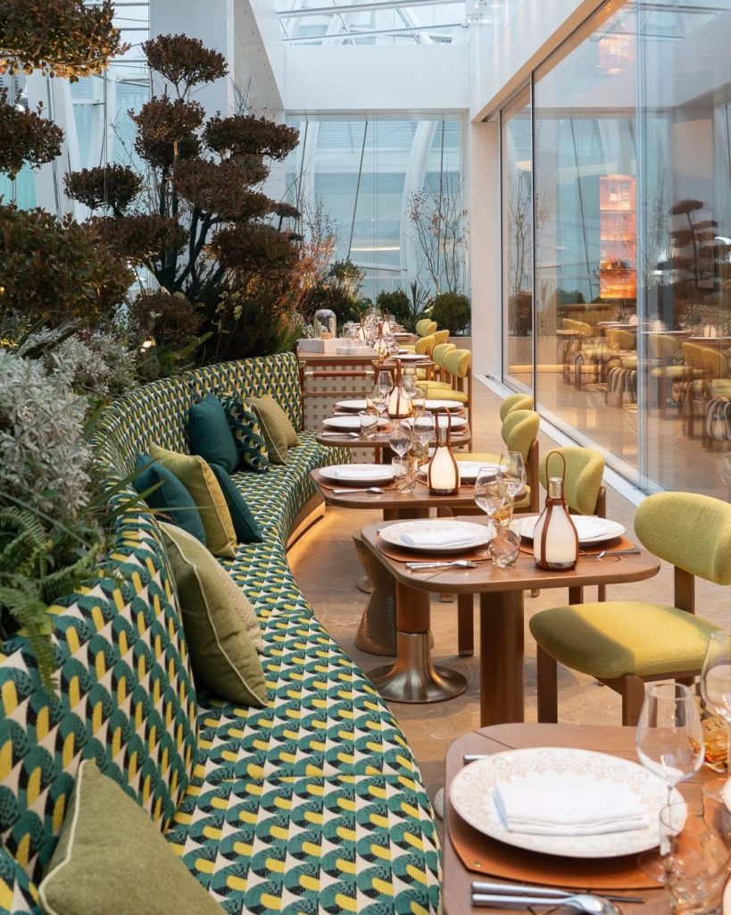 Un Gioiello Architettonico nel Cuore di Pechino: La Nuova Maison Louis Vuitton