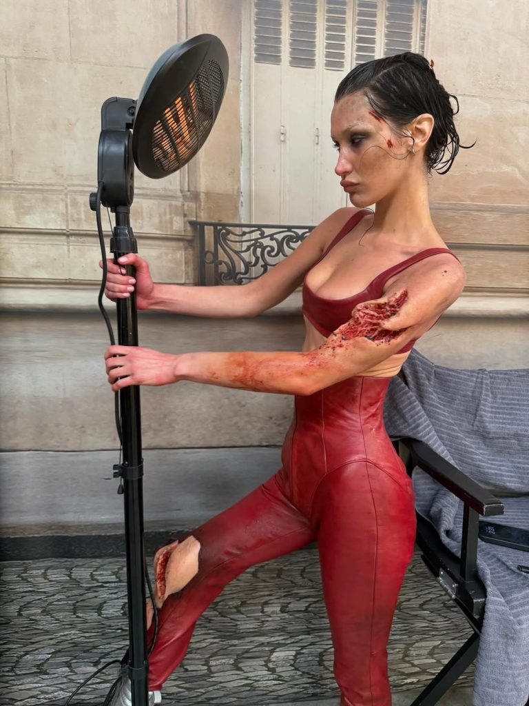 Bella Hadid Debutta Come Attrice