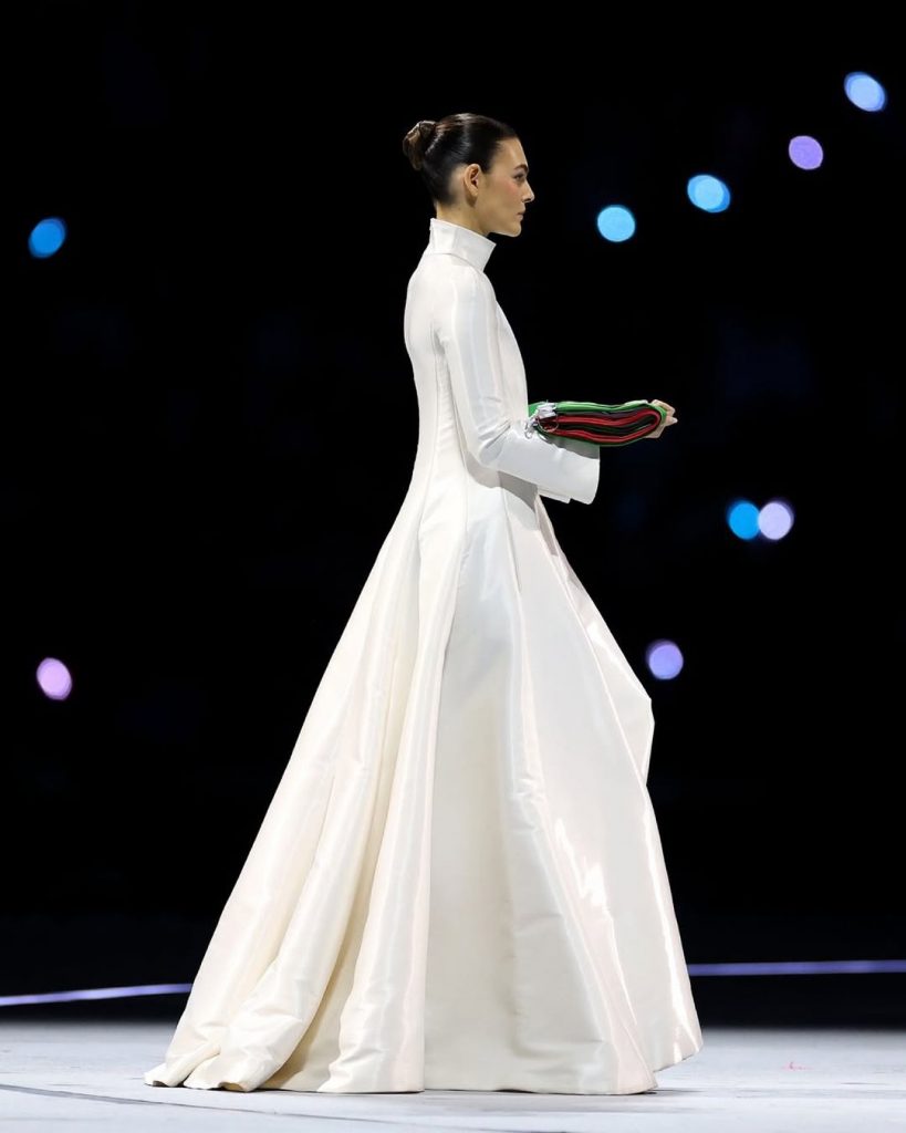 Eleganza Italiana sul Palco Mondiale: Milano Cortina 2026 Celebra l'Eccellenza Made in Italy