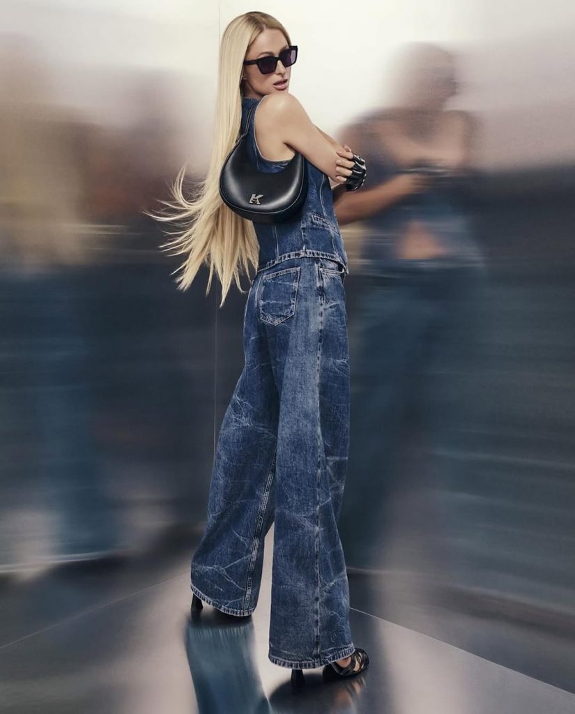 Paris Hilton Torna a Brillare: La Nuova Campagna Karl Lagerfeld "From Paris with Love"