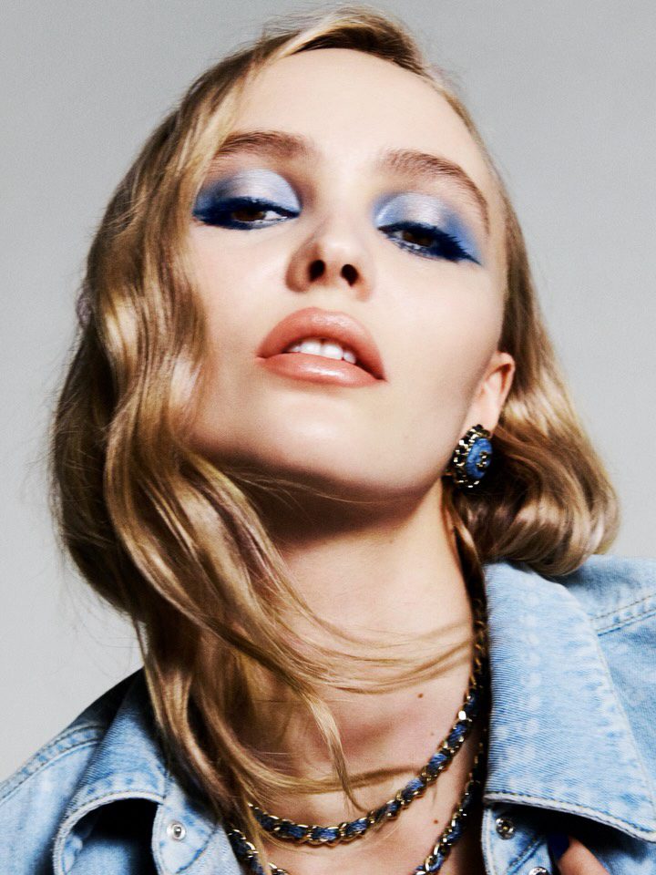 Chanel lancia la nuova collezione make-up denim: il blu è il nuovo must