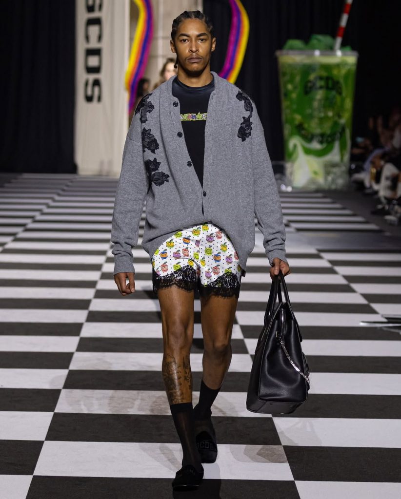 GSDS SS26 “What’s in My Bag?”: 10 anni di creatività celebrati a Milano