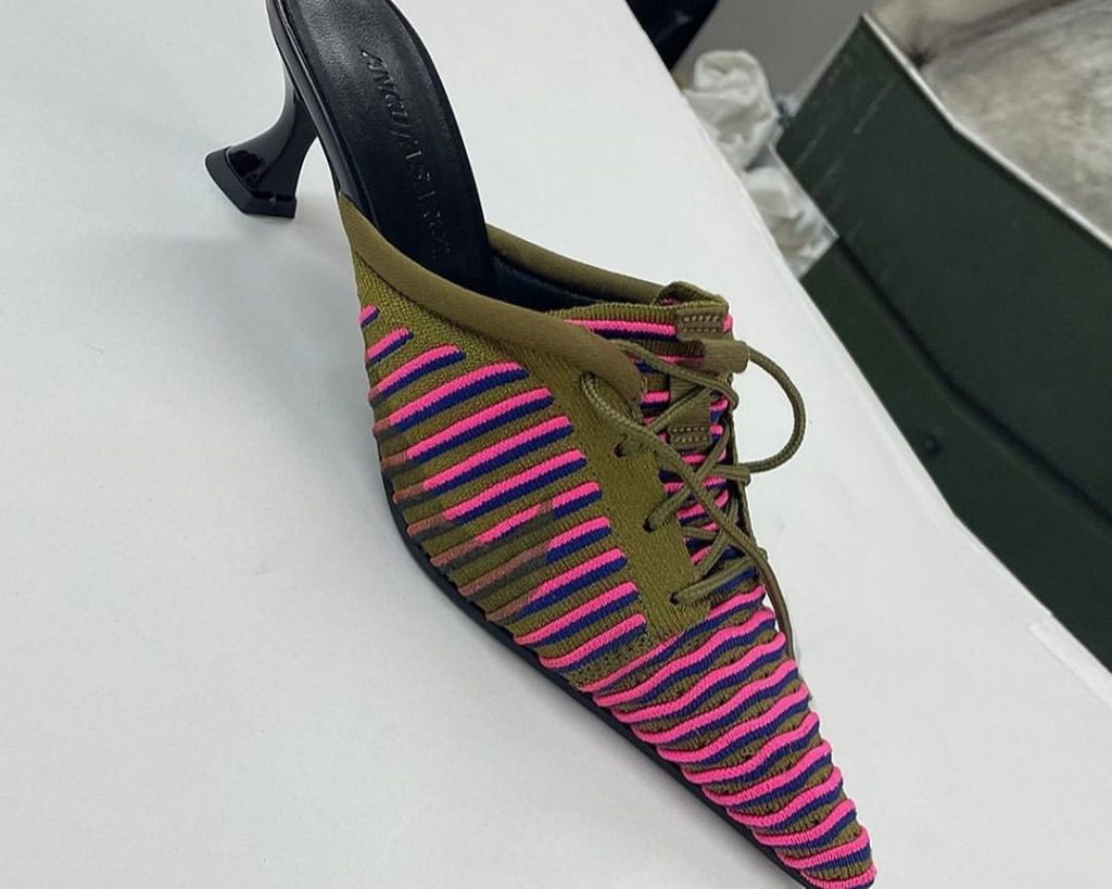 Sneaker heels: rivoluzione fashion o trend passeggero?