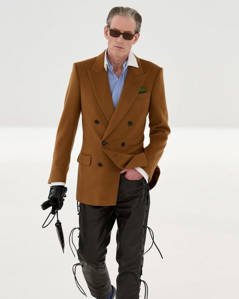 Tom Ford FW 2026–27: la sensualità moderna di Haider Ackermann 6 Tom Ford FW 2026–27: la sensualità moderna di Haider Ackermann