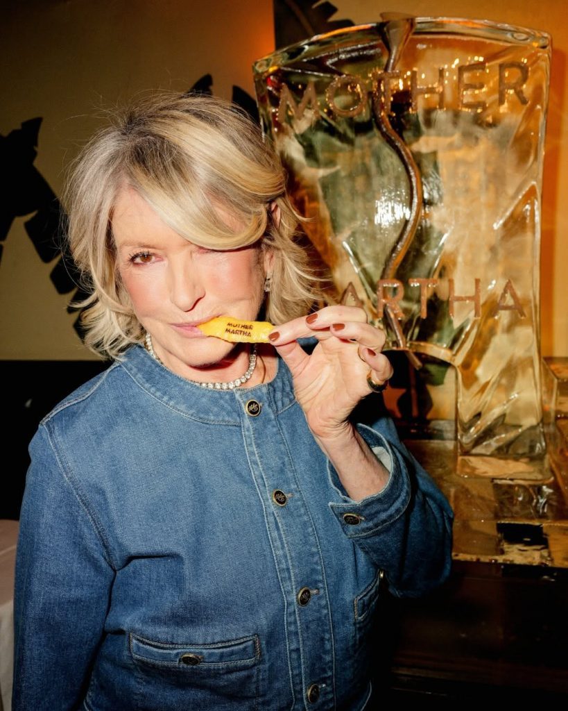 Martha Stewart a 85 Anni: L'Icona che Ridefinisce lo Stile Senza Tempo