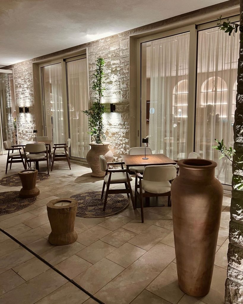 Il ristorante NOA a Montenegro: dove il lusso incontra il design contemporaneo