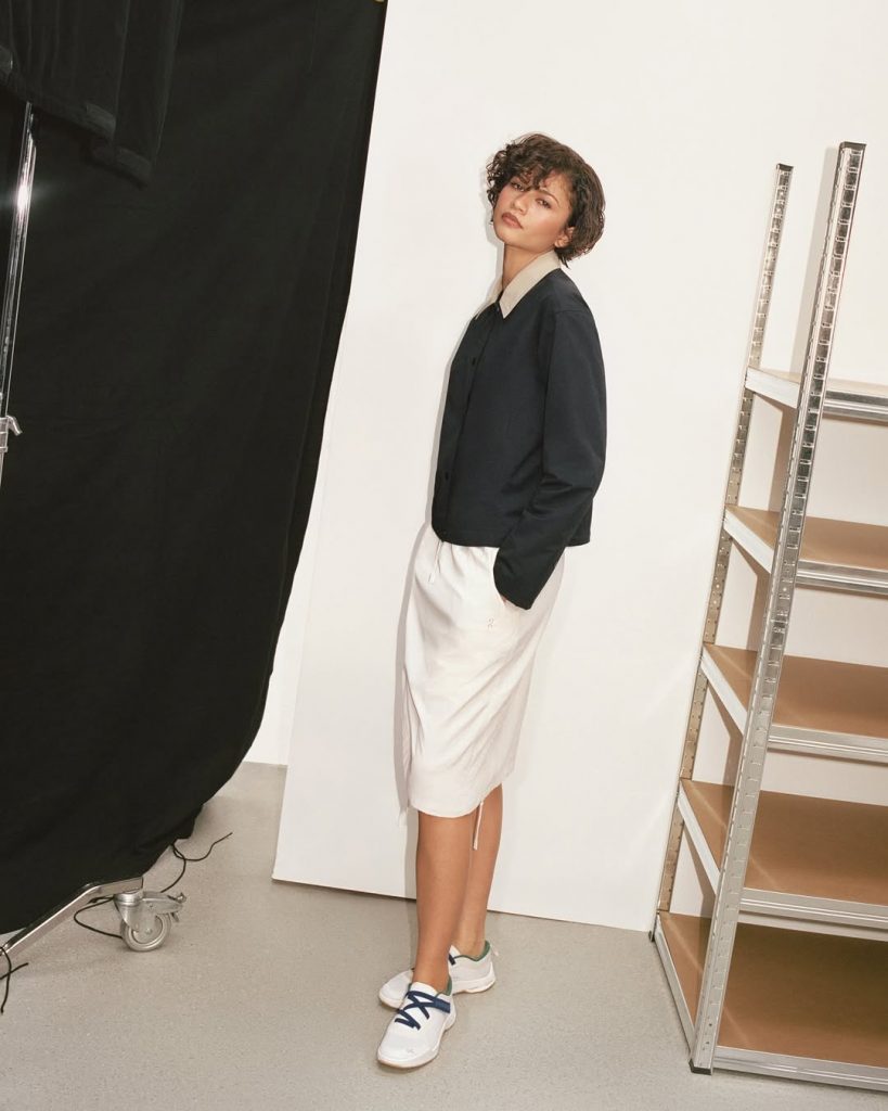 Zendaya Ridefinisce l'Activewear con "On"