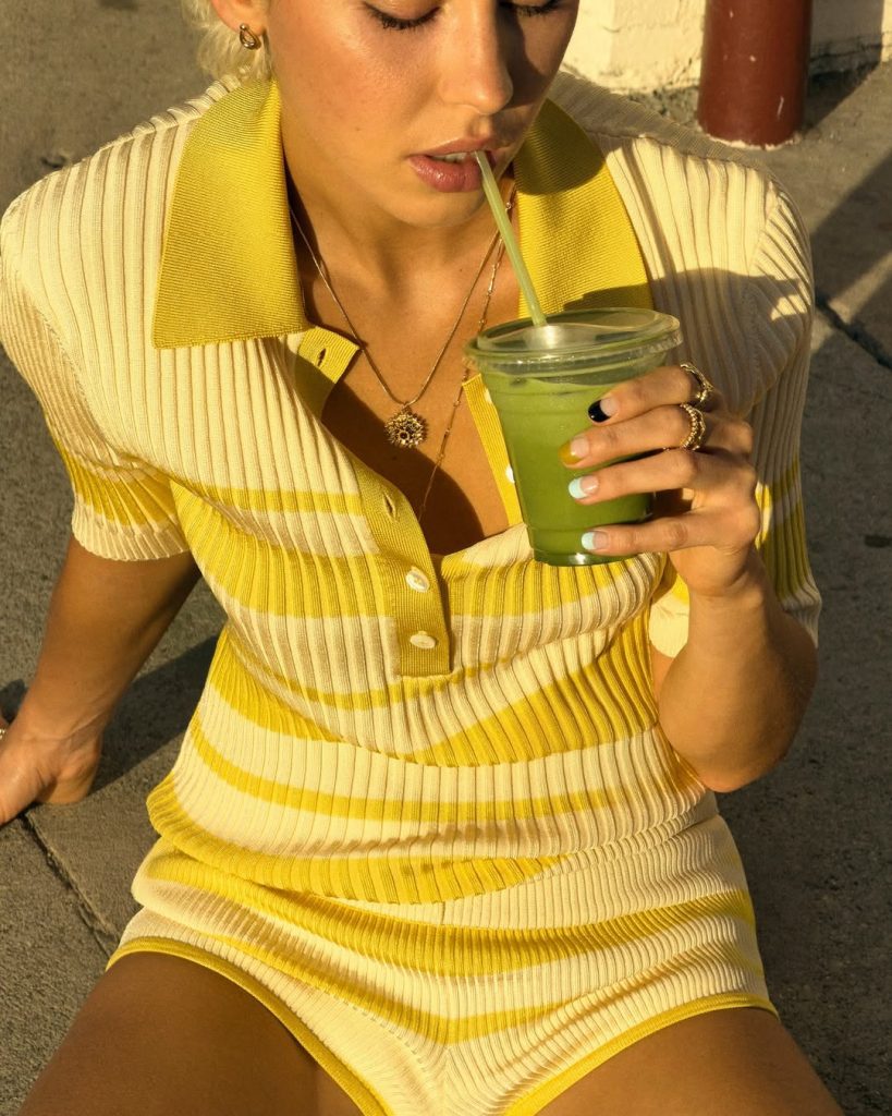 Iris Law firma il mood della nuova H&M spring-summer collection