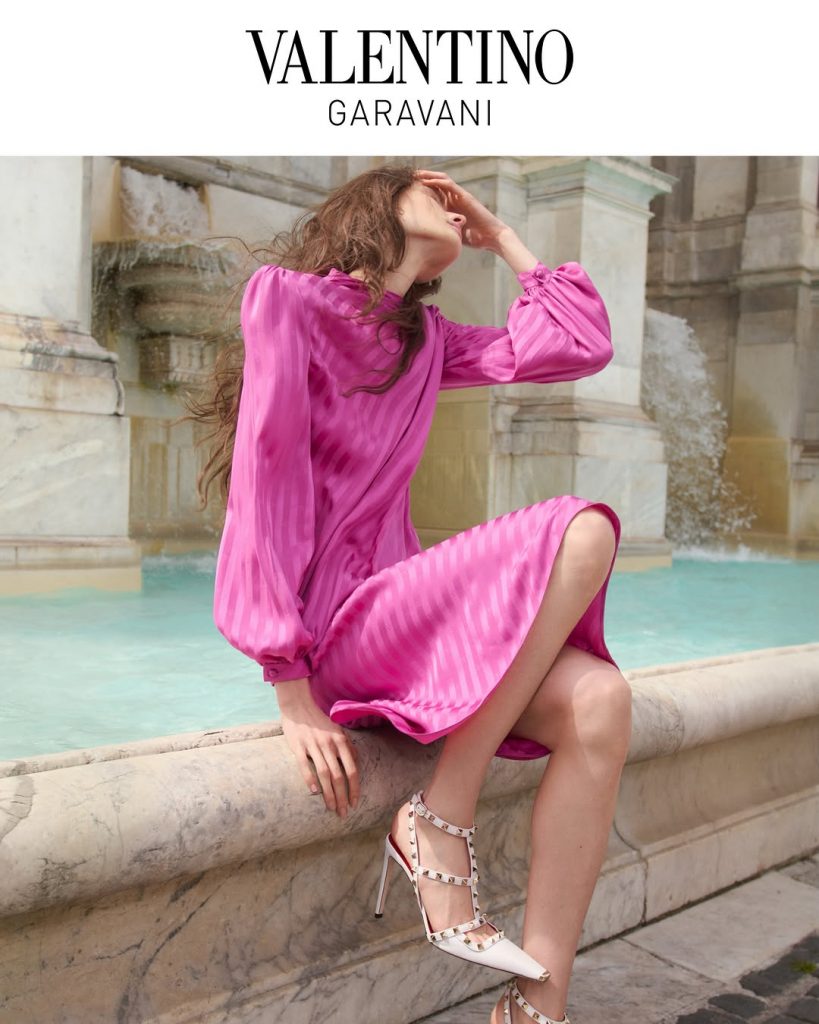 Roma diventa passerella nella nuova campagna Valentino Rockstud