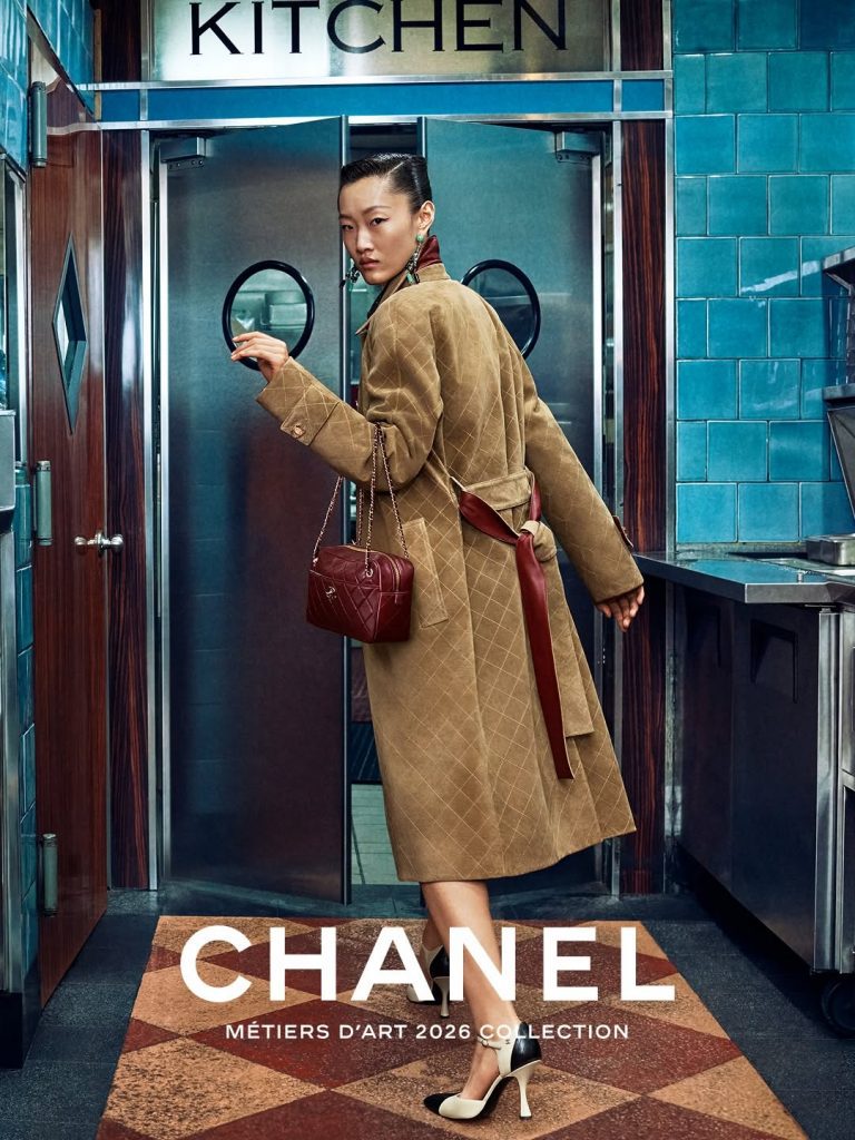 Chanel Métiers d’Art 2026: l’eleganza in movimento secondo Matthieu Blazy 4 Chanel Métiers d’Art 2026: l’eleganza in movimento secondo Matthieu Blazy