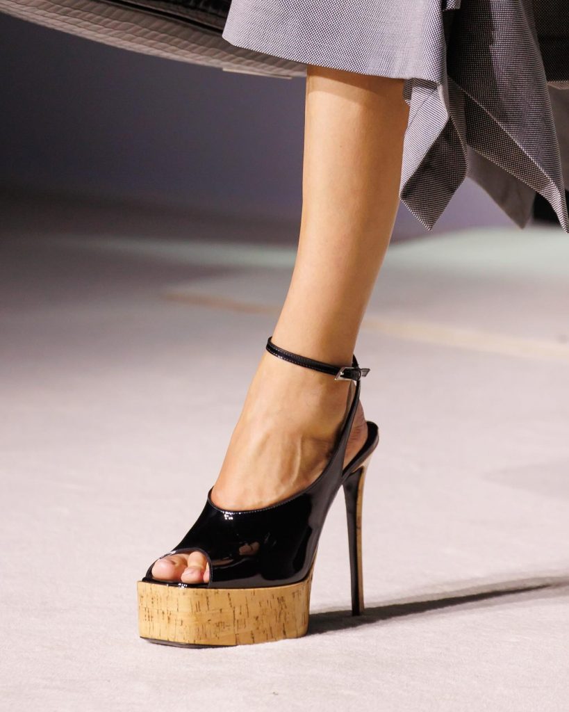 Le Ornella Platforms di Attico: le scarpe dell’estate che vorremmo tutte