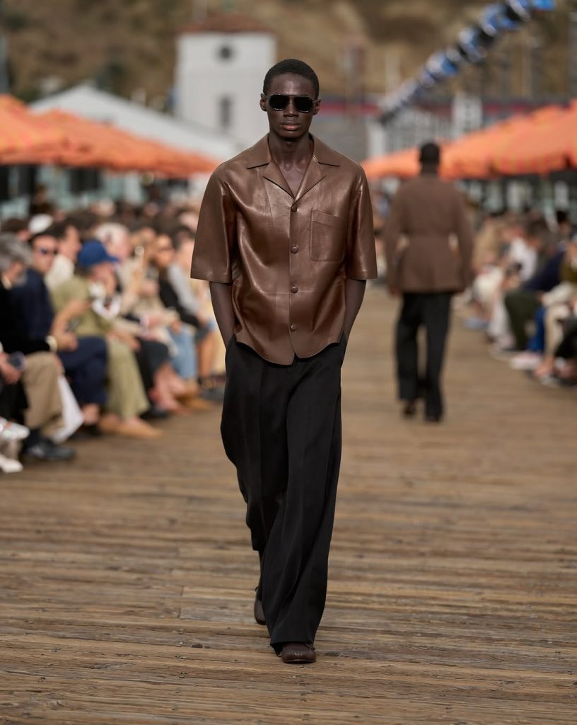 Zegna porta la “villeggiatura” italiana a Malibu: il lusso dell'estate secondo Alessandro Sartori 2 Zegna porta la “villeggiatura” italiana a Malibu: il lusso dell'estate secondo Alessandro Sartori