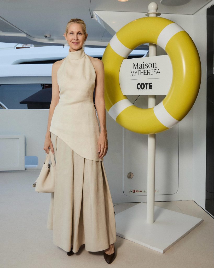 Maison Mytheresa: l’estate più esclusiva naviga tra Monaco e Saint-Tropez 1 Maison Mytheresa: l’estate più esclusiva naviga tra Monaco e Saint-Tropez