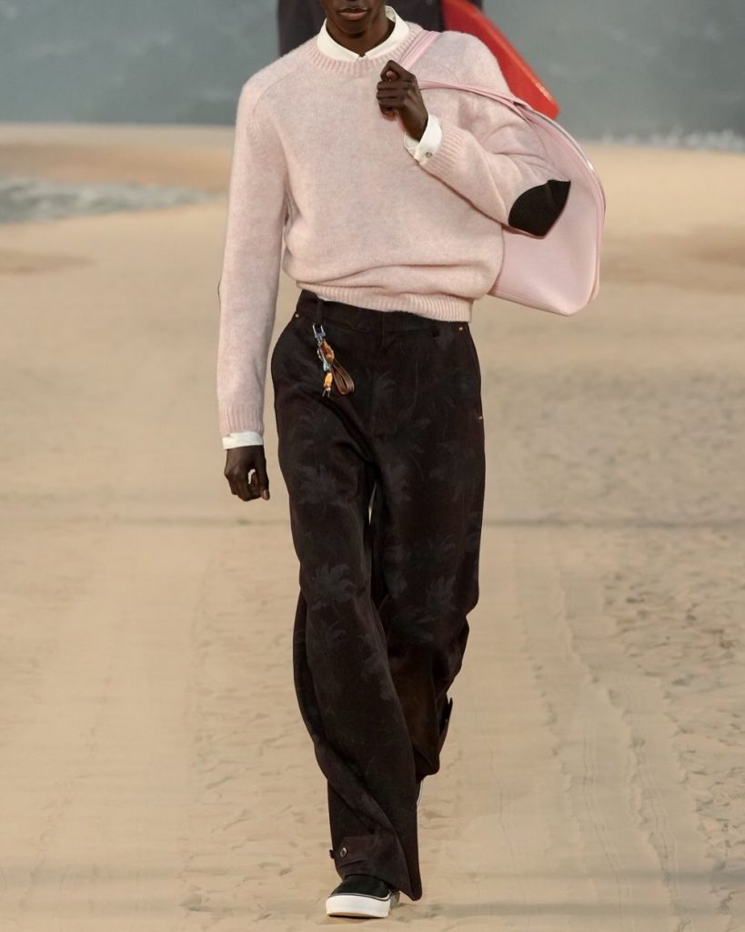 Pharrell X Louis Vuitton: un’onda di libertà per l’estate 2027 3 Pharrell X Louis Vuitton: un’onda di libertà per l’estate 2027