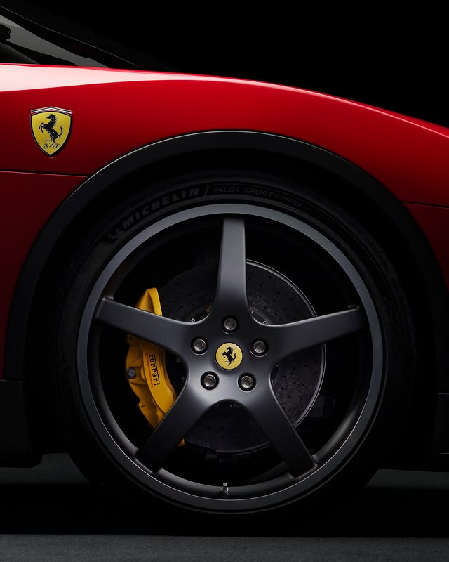 Ferrari Luce, il sogno italiano entra in una nuova era